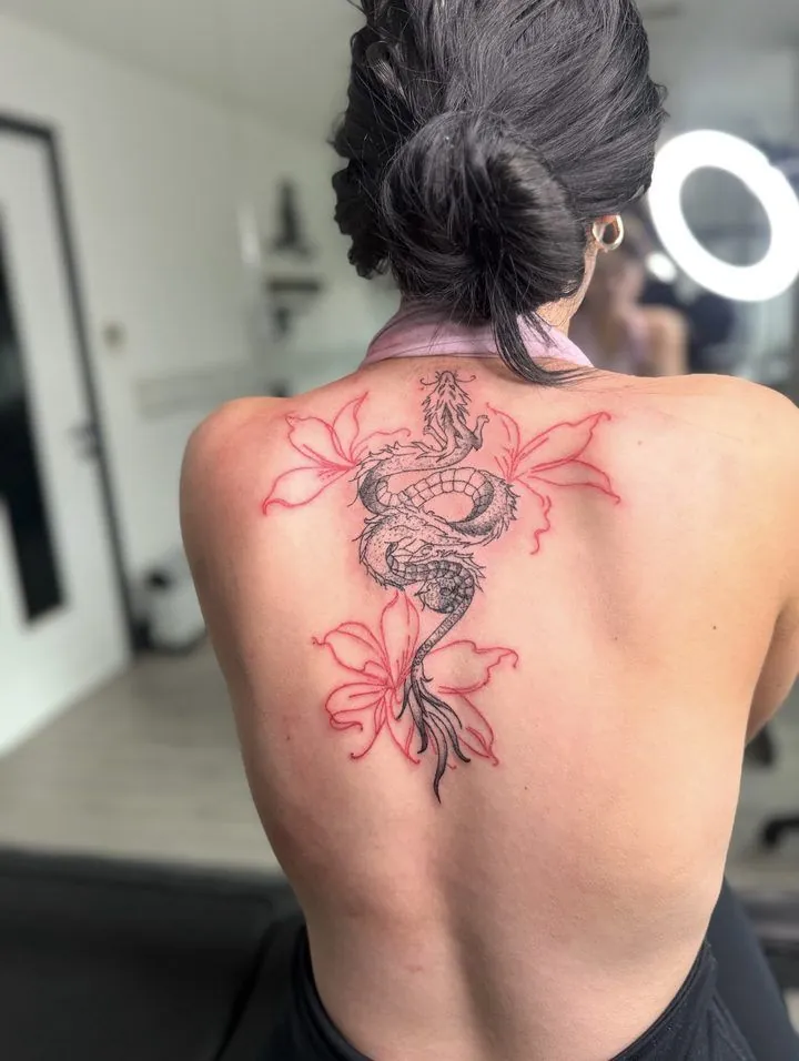 Colour spine piece
